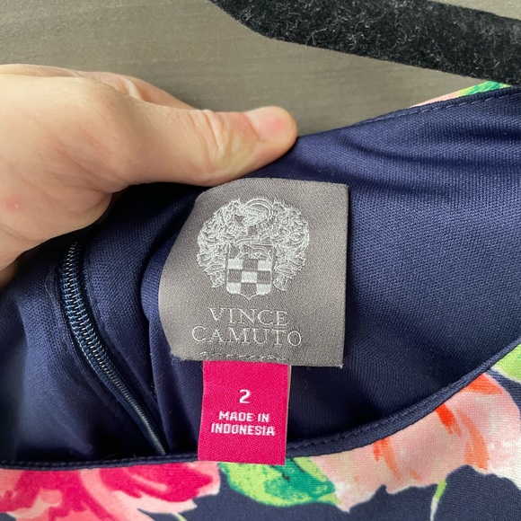 Vince Camuto dress - Picture 9 of 10